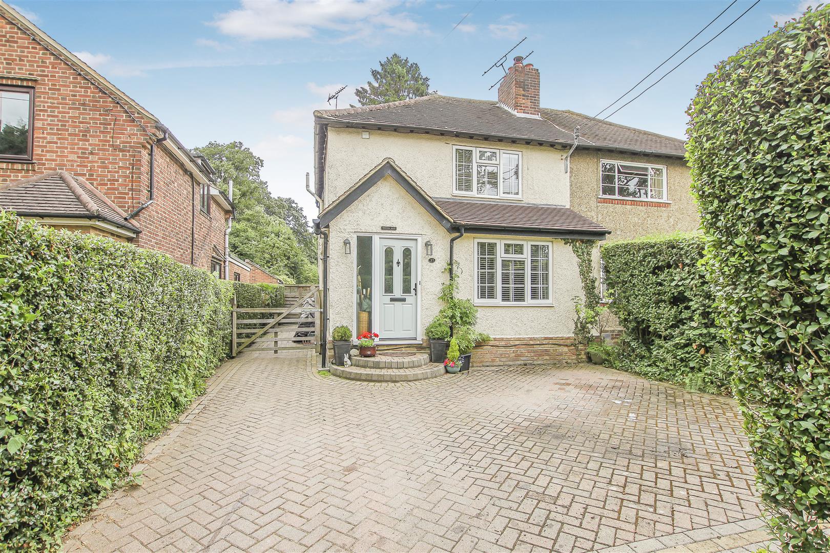 Bellhouse Lane, Pilgrims Hatch, Brentwood Keith Ashton